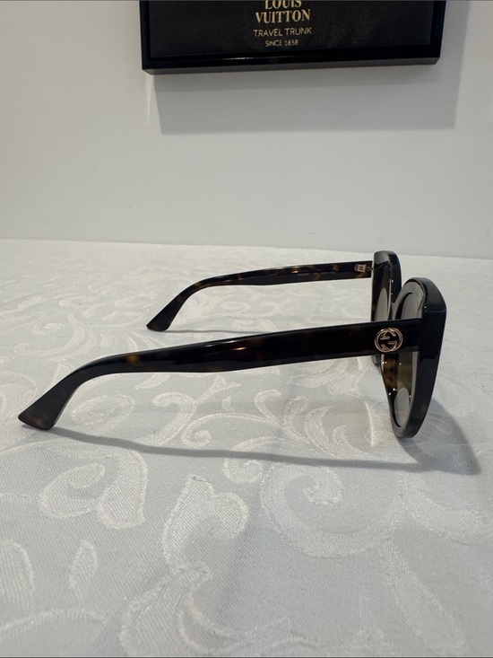 Gucci Tortoiseshell Cat-Eye Sunglasses - Brown Gradient main image 11